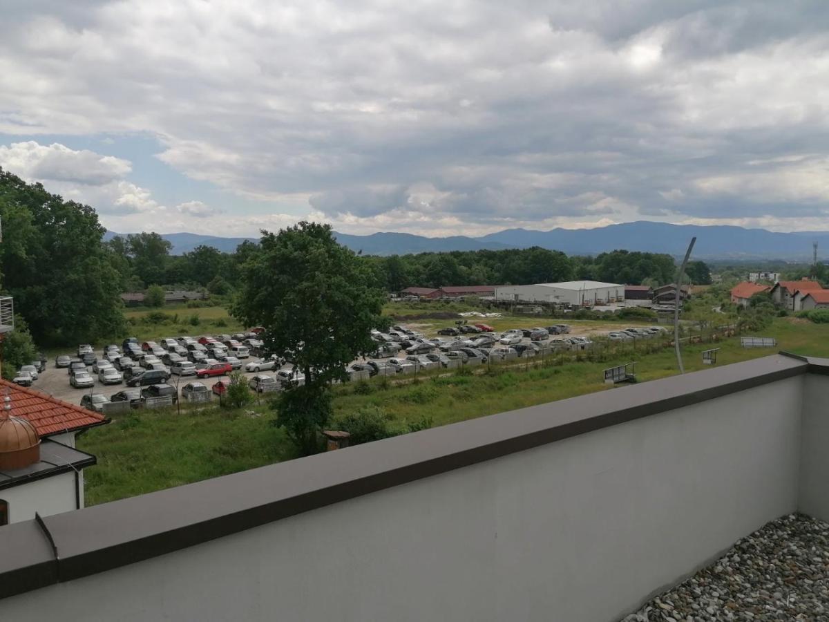 Apartmani Imamovic Dubrave Gornje Kültér fotó