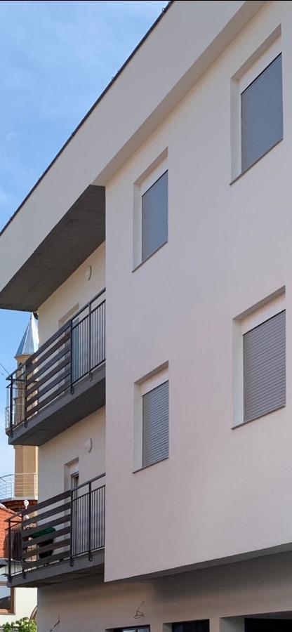 Apartmani Imamovic Dubrave Gornje Kültér fotó